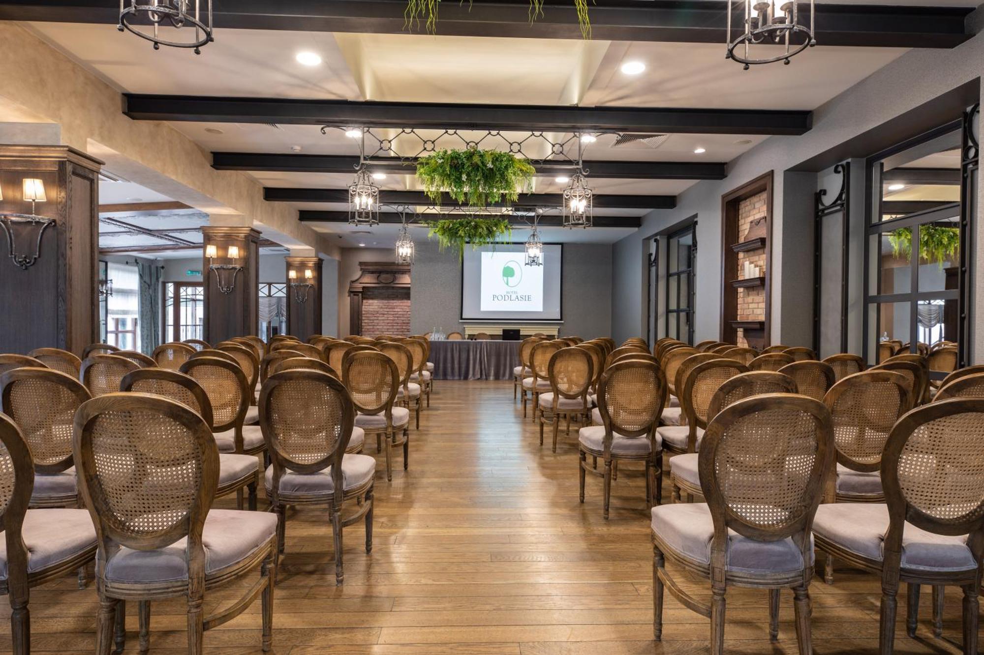 Hotel Podlasie Μπιάλιστοκ Εξωτερικό φωτογραφία
