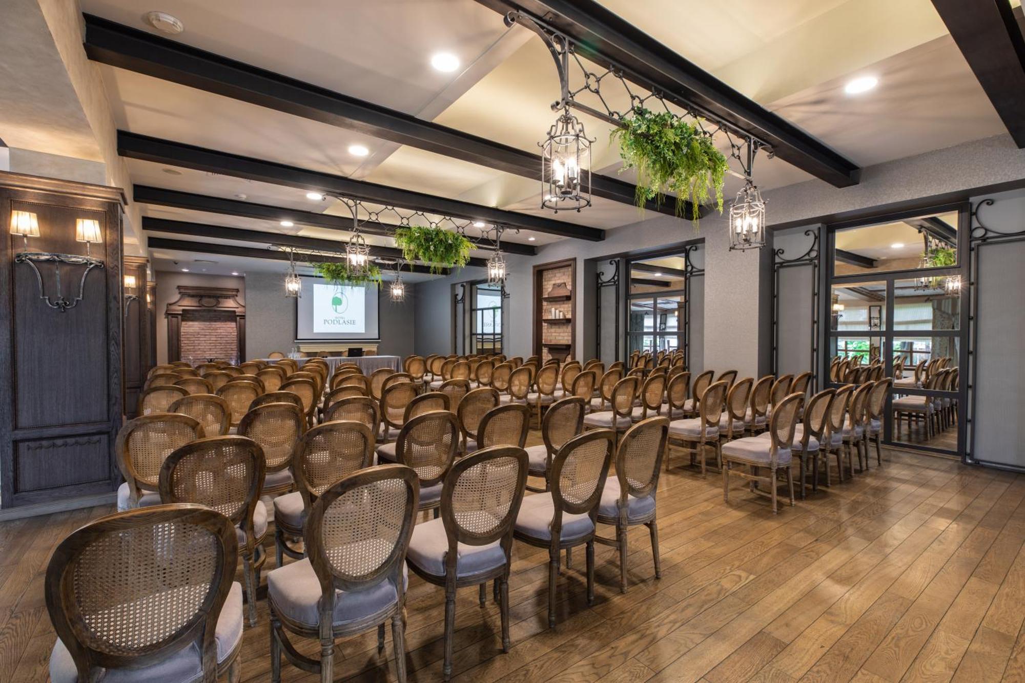Hotel Podlasie Μπιάλιστοκ Εξωτερικό φωτογραφία