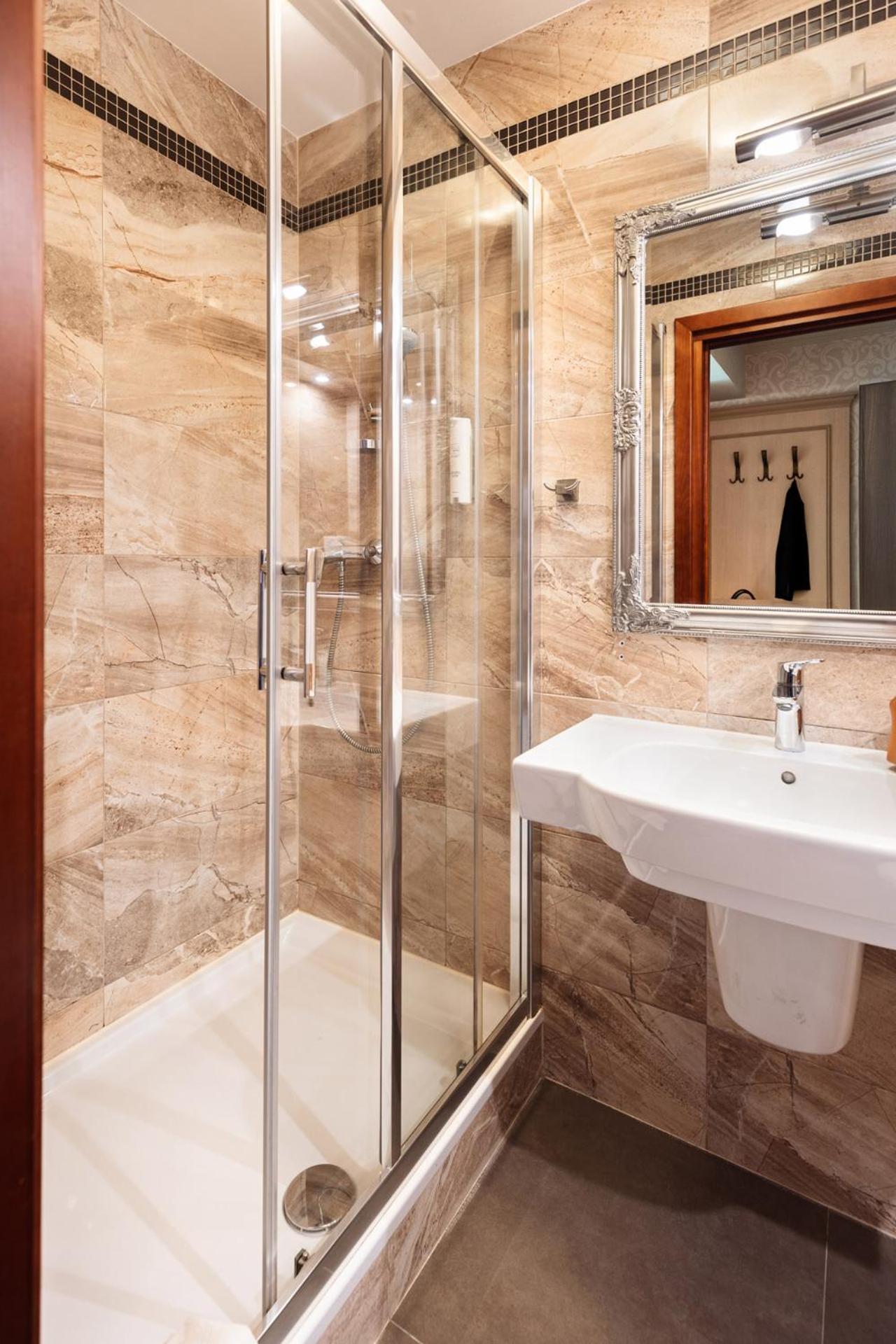Hotel Podlasie Μπιάλιστοκ Εξωτερικό φωτογραφία